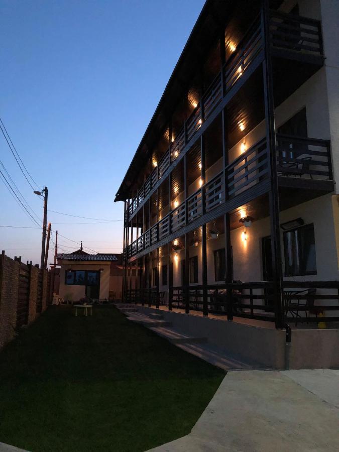 Natalia Motel *